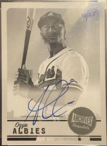 Ozzie Albies [Autograph Black & White] #AS-OA