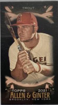 Mike Trout [Mini Black] #32