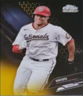 Juan Soto [Gold Refractor] #15