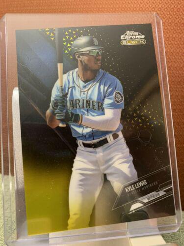 Kyle Lewis [Gold Refractor] #42