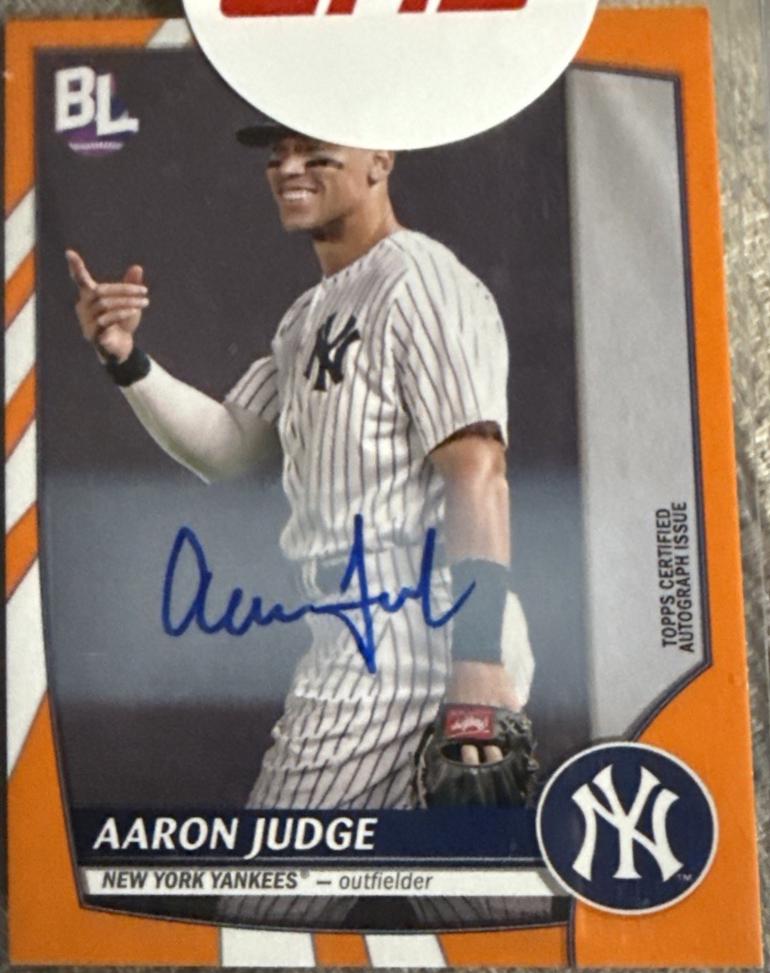 Aaron Judge [Electric Orange Autograph] #1