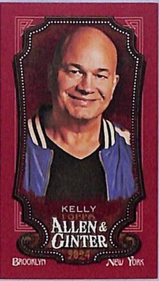 Robert Kelly [Red Mini] #273
