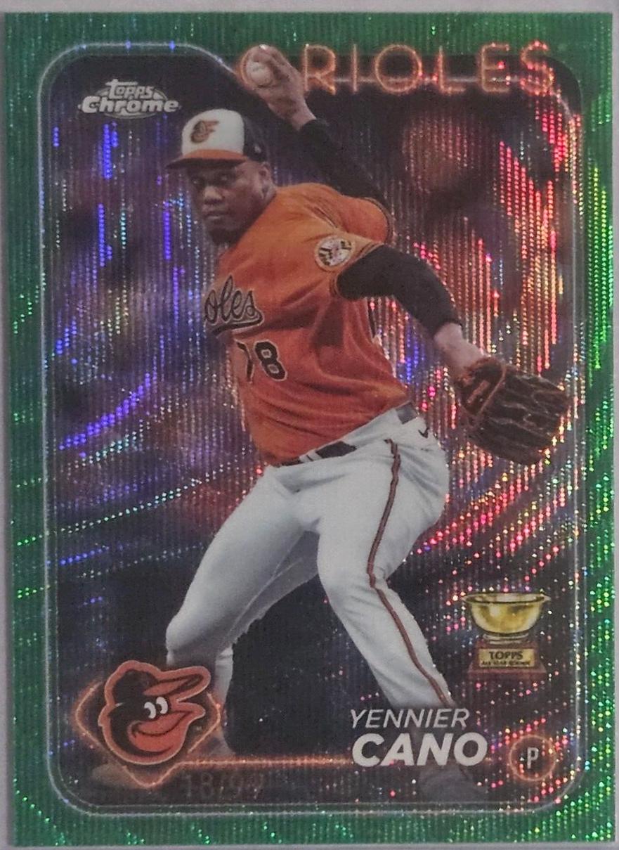Yennier Cano [Green Wave Refractor] #130