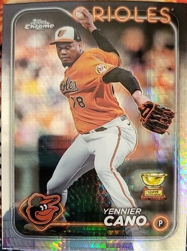Yennier Cano [Orange Wave Refractor] #130