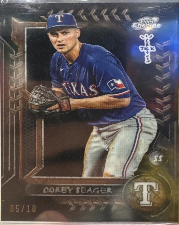 Corey Seager [Black Refractor] #17