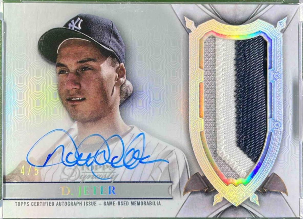 Derek Jeter [Silver Autograph Patch] #DAP-DJ1
