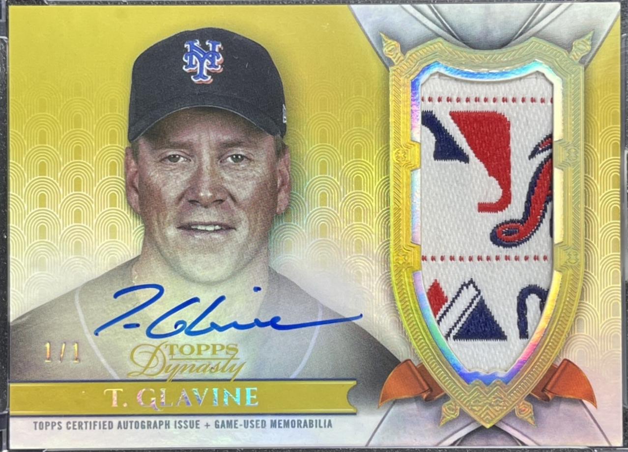 Tom Glavine [Gold Autograph Patch] #DAP-TG4