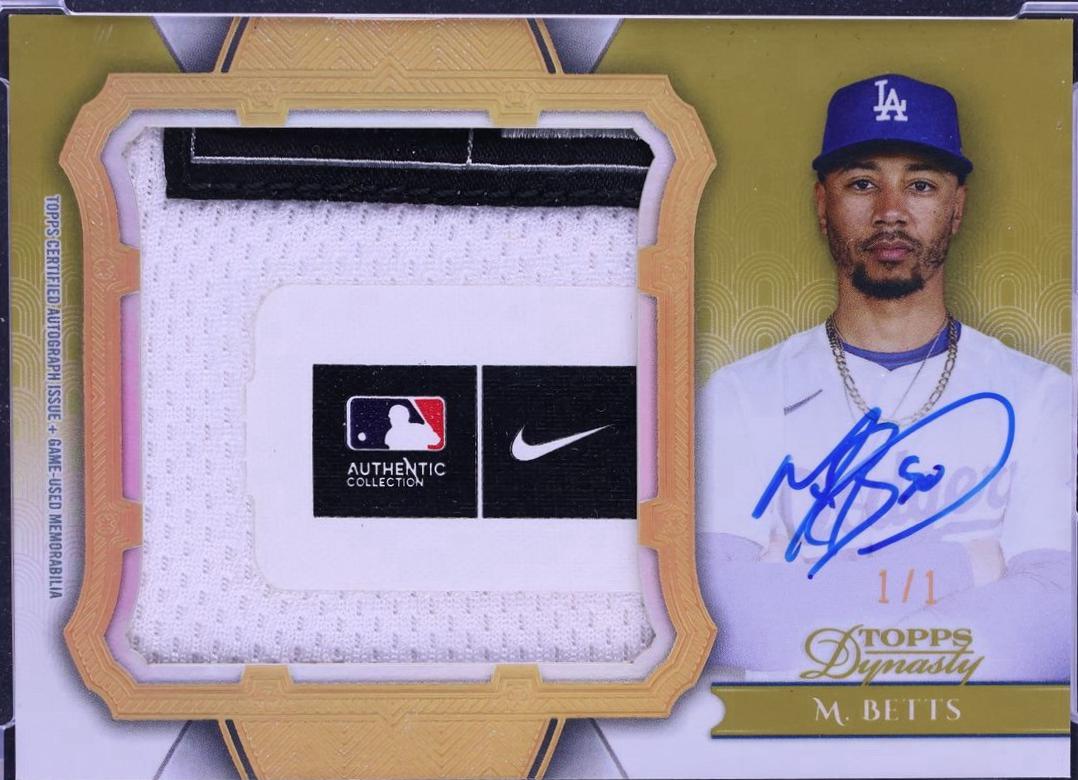 Mookie Betts [Gold] #AJP-MB