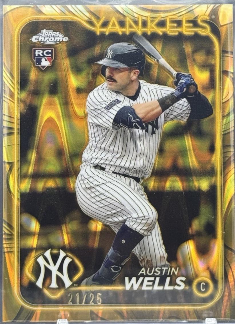 Austin Wells [Gold RayWave Refractor] #102