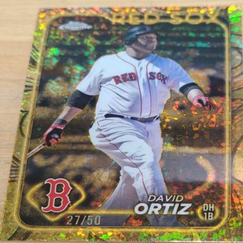 David Ortiz [Mini-Diamond Gold Refractor] #95