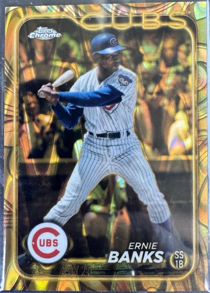 Ernie Banks [Gold RayWave Refractor] #111
