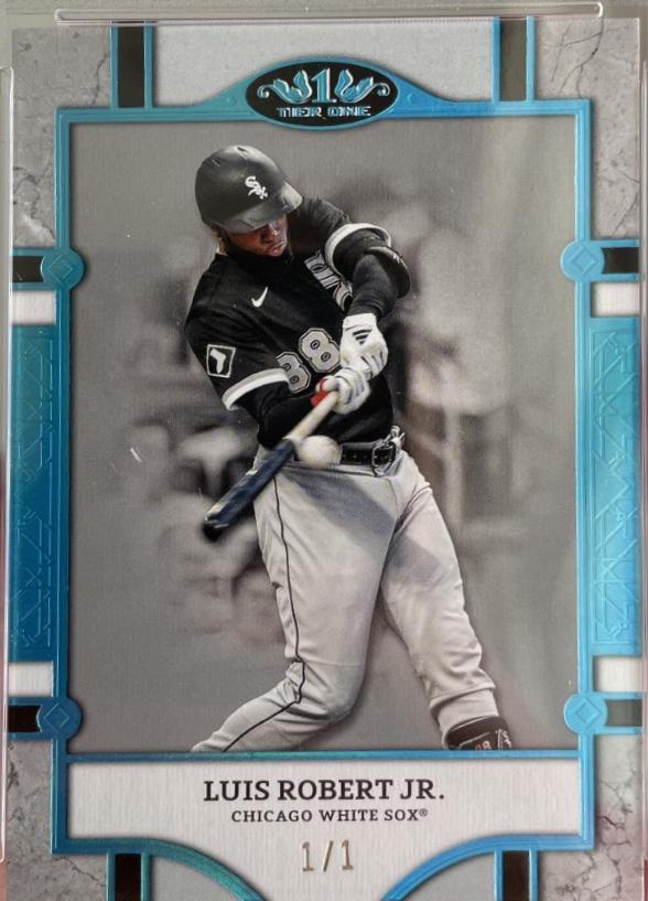 Luis Robert Jr. [Holo Platinum Blue Foil] #36