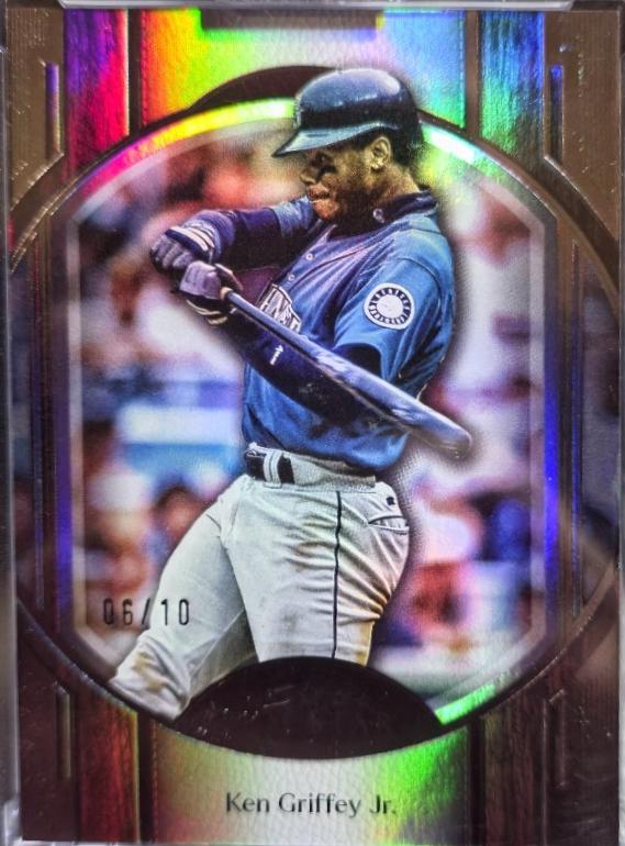 Ken Griffey Jr. [Black] #17