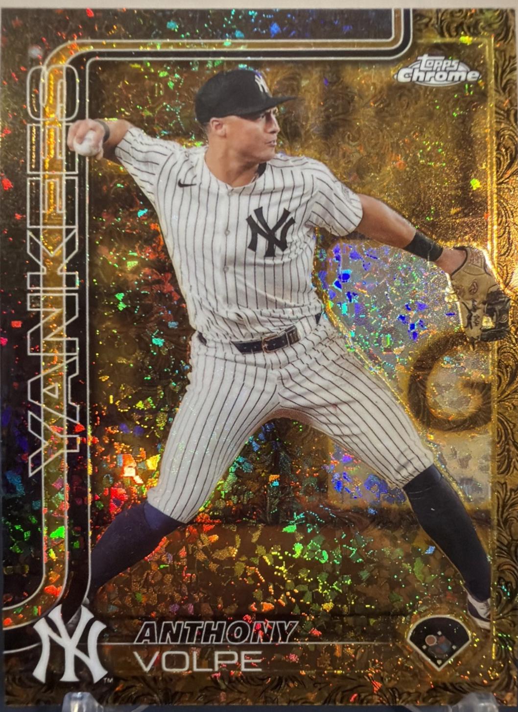 Anthony Volpe [Gold Mini Diamond] #111