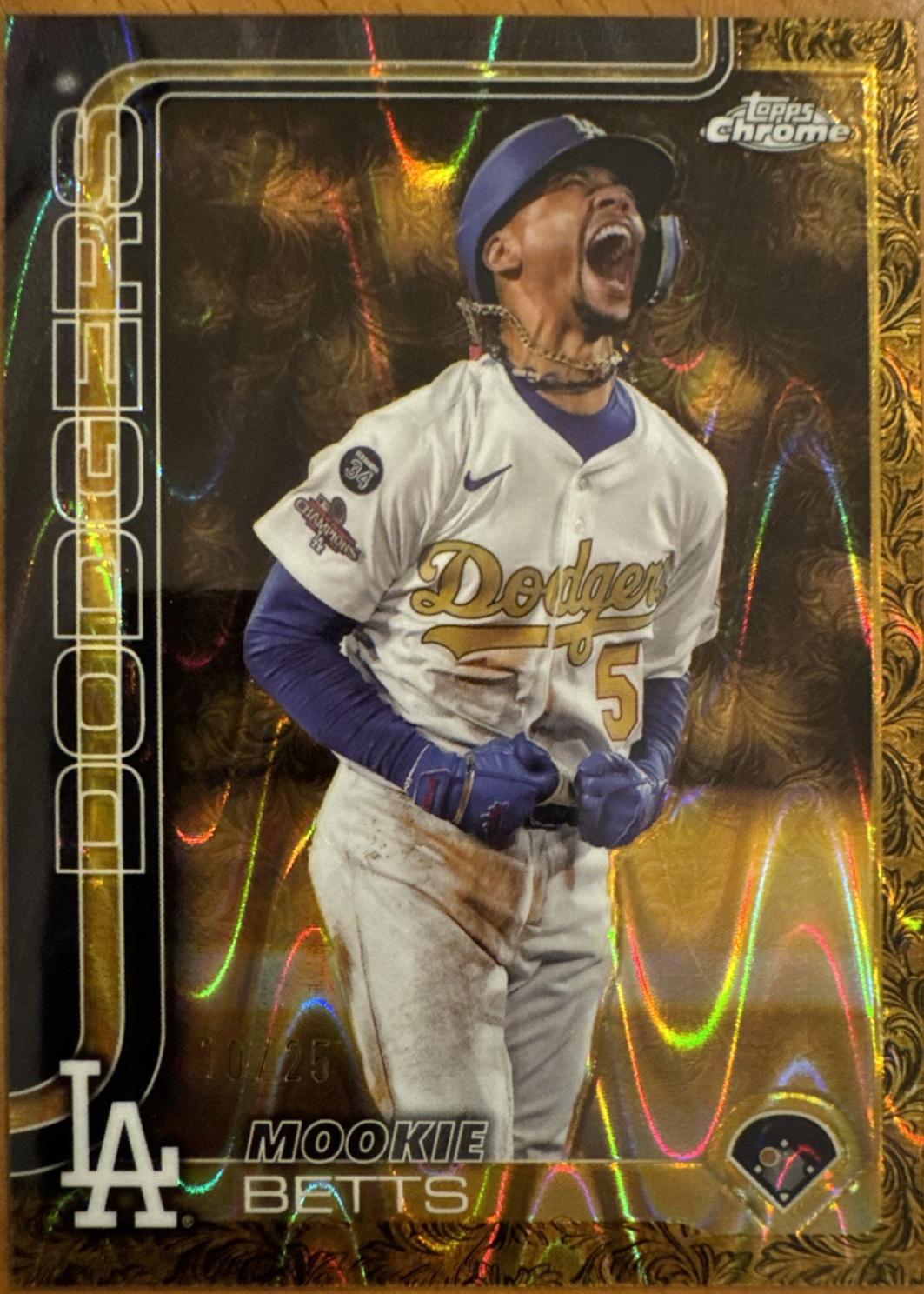 Mookie Betts [Gold RayWave] #40