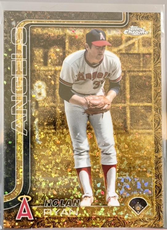 Nolan Ryan [Gold Mini Diamond] #26