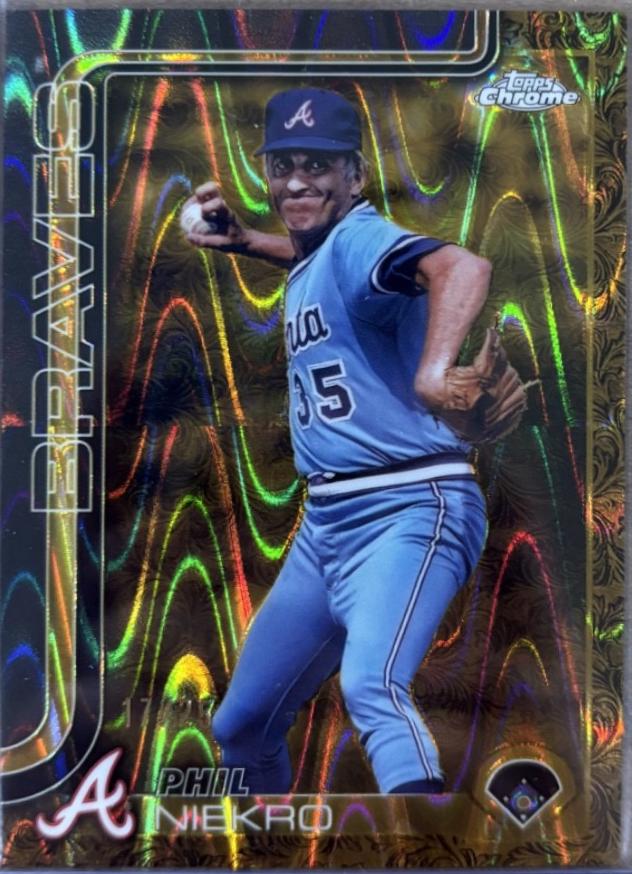 Phil Niekro [Gold Wave] #80