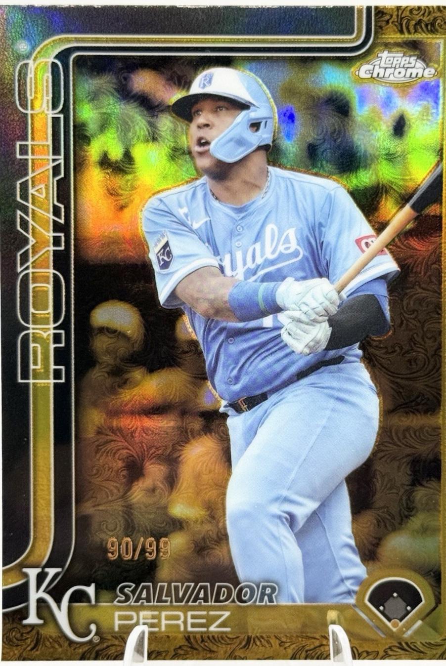 Salvador Perez [Electroblack Gold] #72