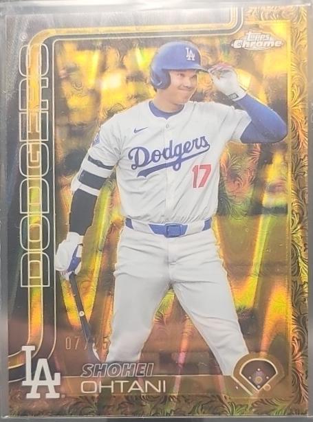 Shohei Ohtani [Gold RayWave] #68