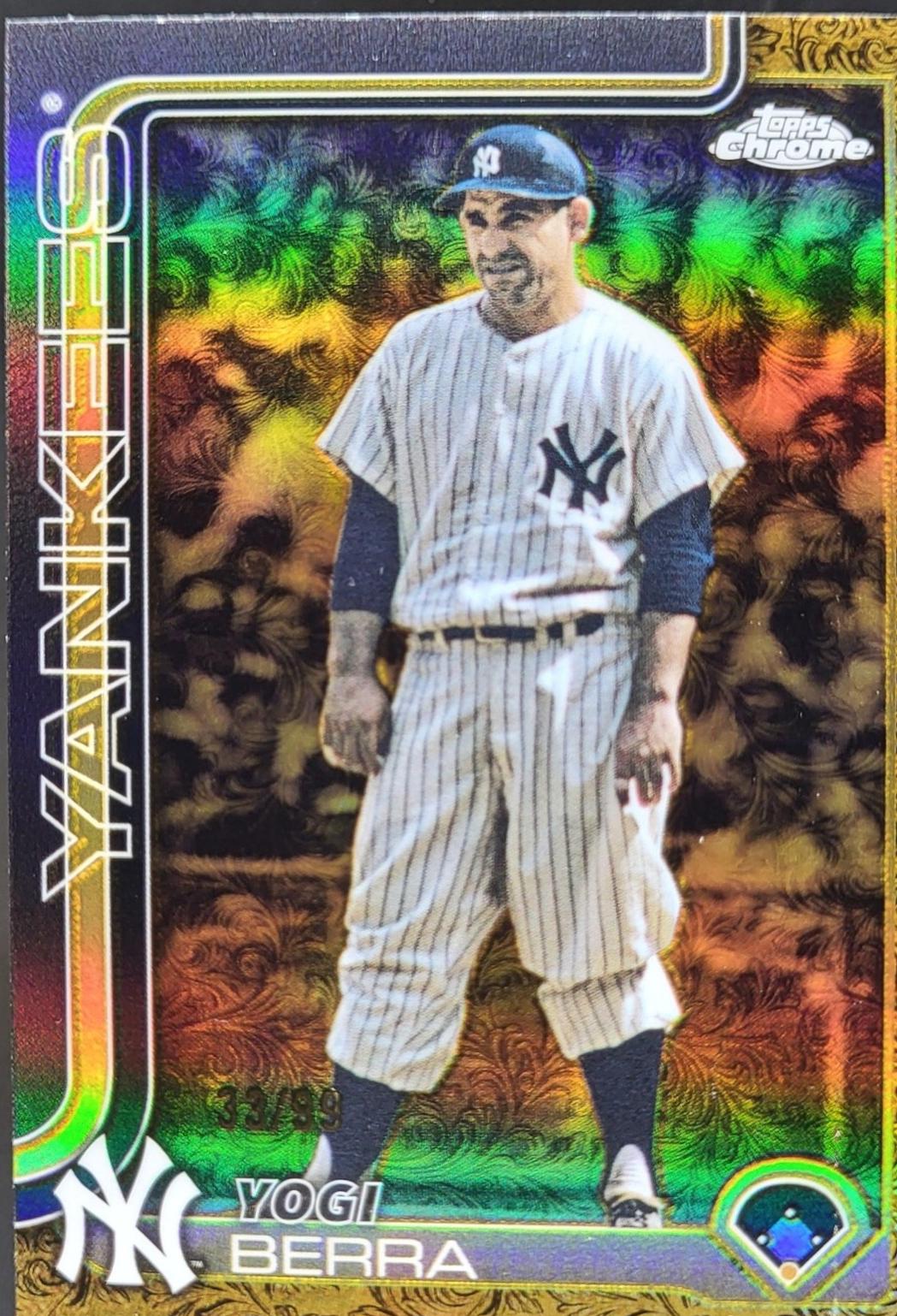 Yogi Berra [Electroblack Gold] #136
