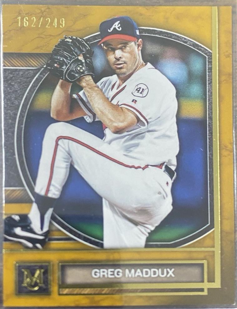 Greg Maddux #19