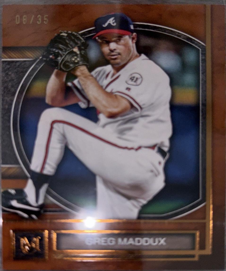 Greg Maddux [Bronze] #19