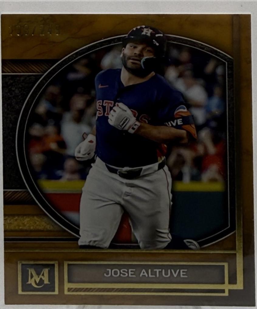 Jose Altuve [Sapphire] #23