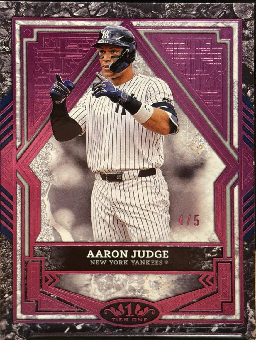 Aaron Judge [Pink Foil] #25