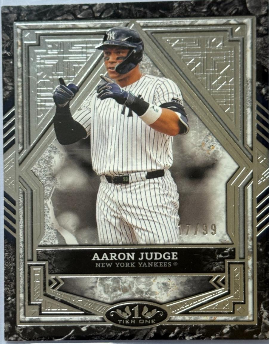 Aaron Judge [Silver Foil] #25