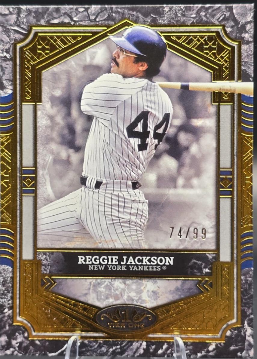 Reggie Jackson [Holo Gold Foil] #12