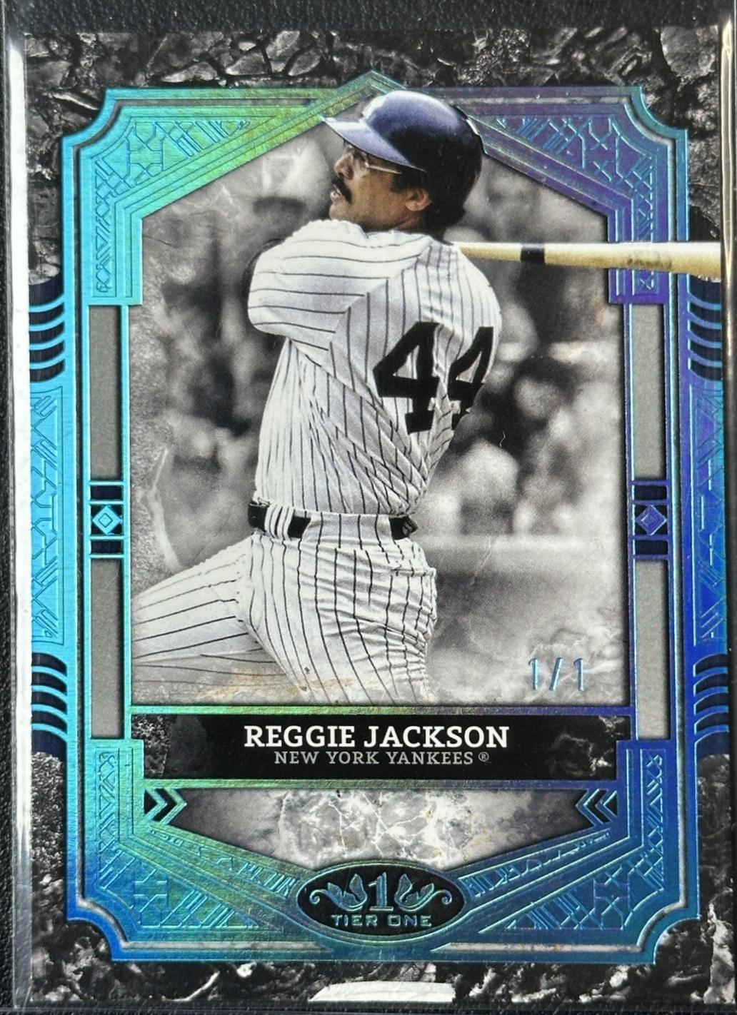 Reggie Jackson [Holo Platinum Blue Foil] #12
