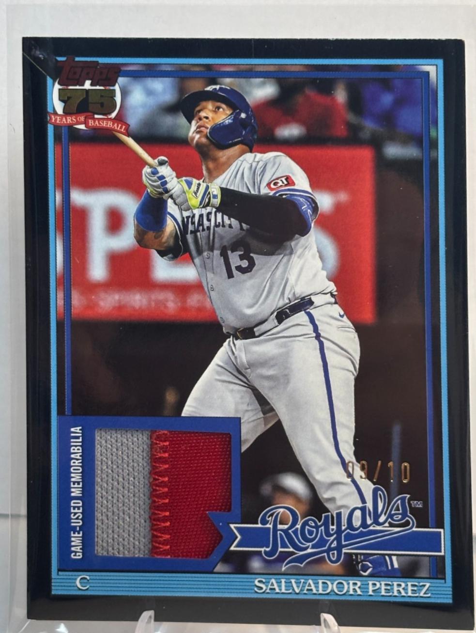 Salvador Perez [Black] #91R-SP