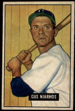 Gus Niarhos #124