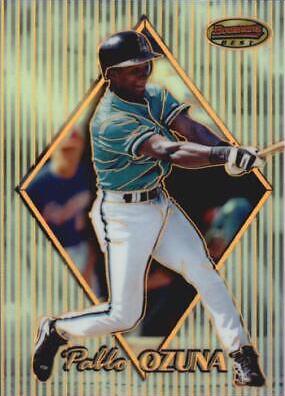 Pablo Ozuna [Refractor] #129