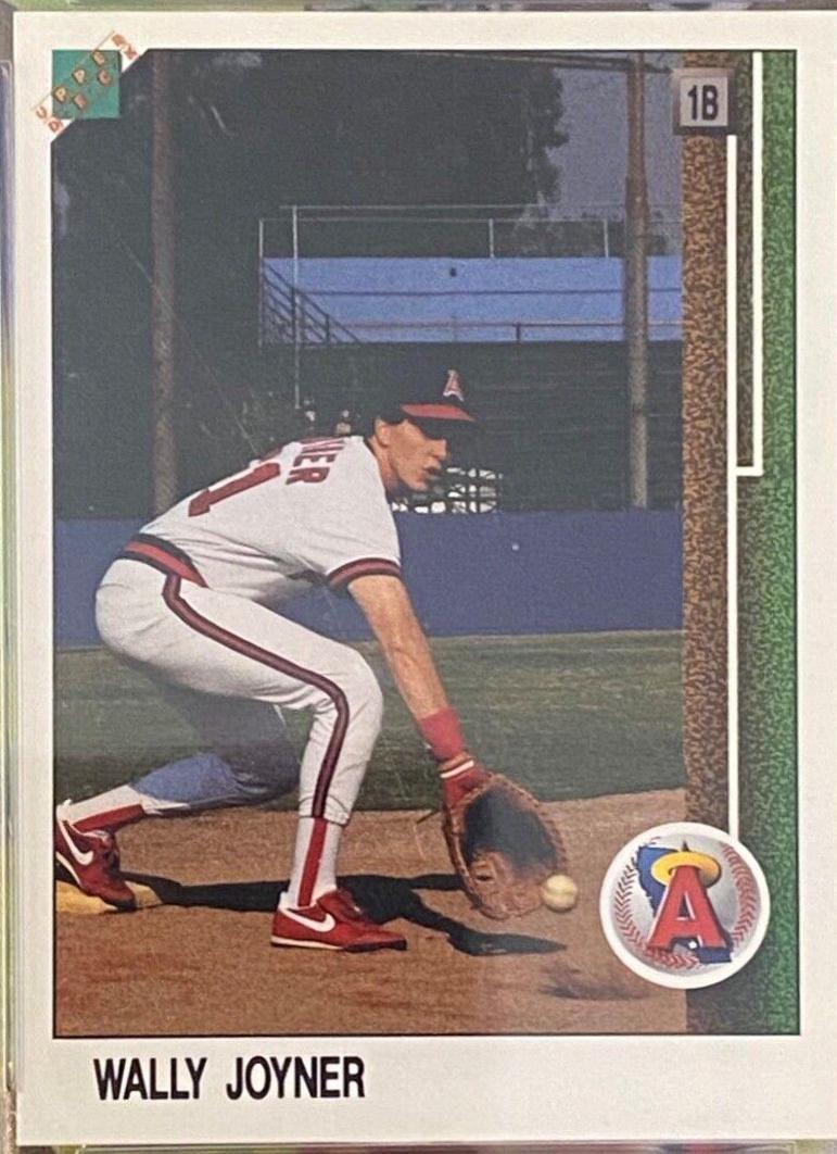 Wally Joyner [Hologram Extend to Bottom] #700