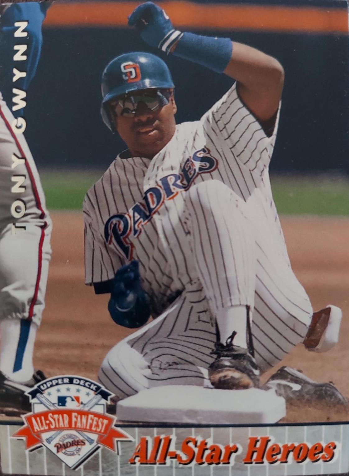 Tony Gwynn #25