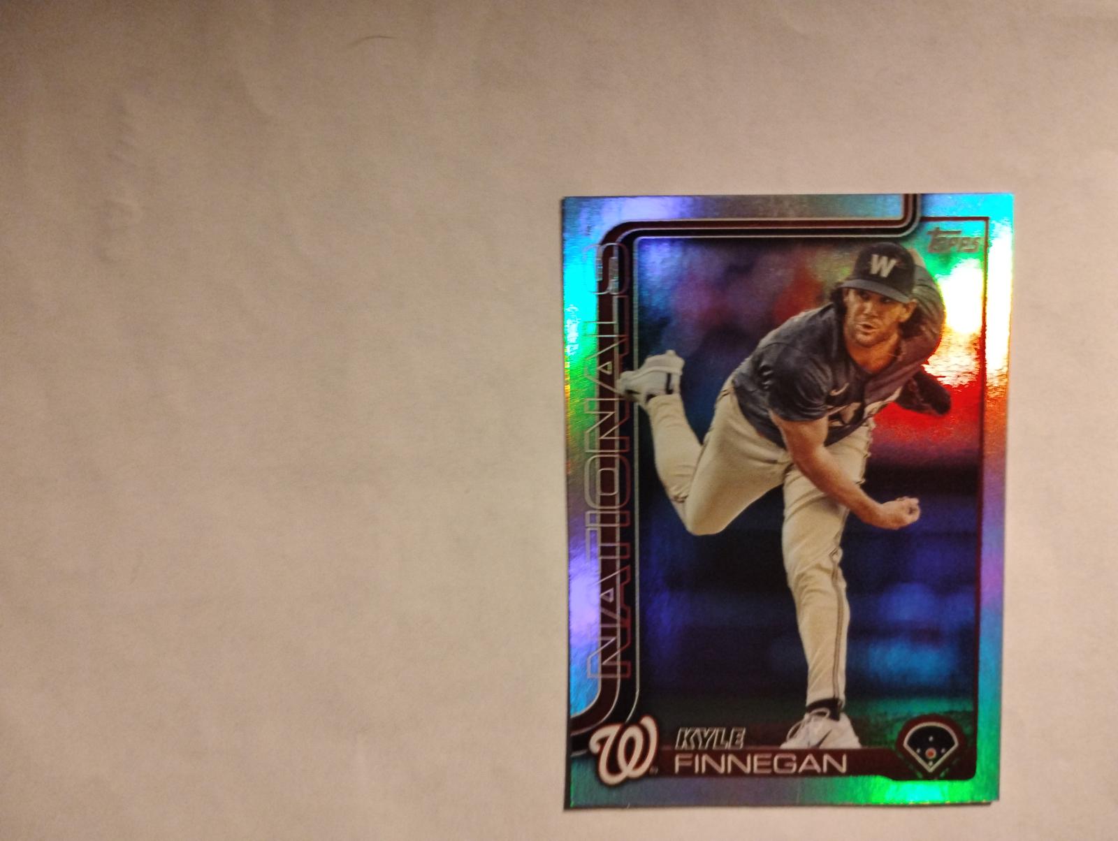 Kyle Finnegan [Rainbow Foil] #254