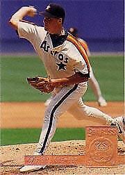 Darryl Kile #32