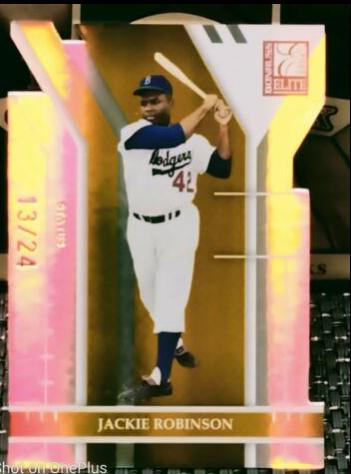 Jackie Robinson [Status Gold] #188
