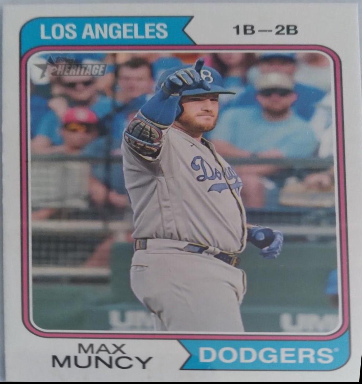 Max Muncy [Throwback Uniform Variation] #194