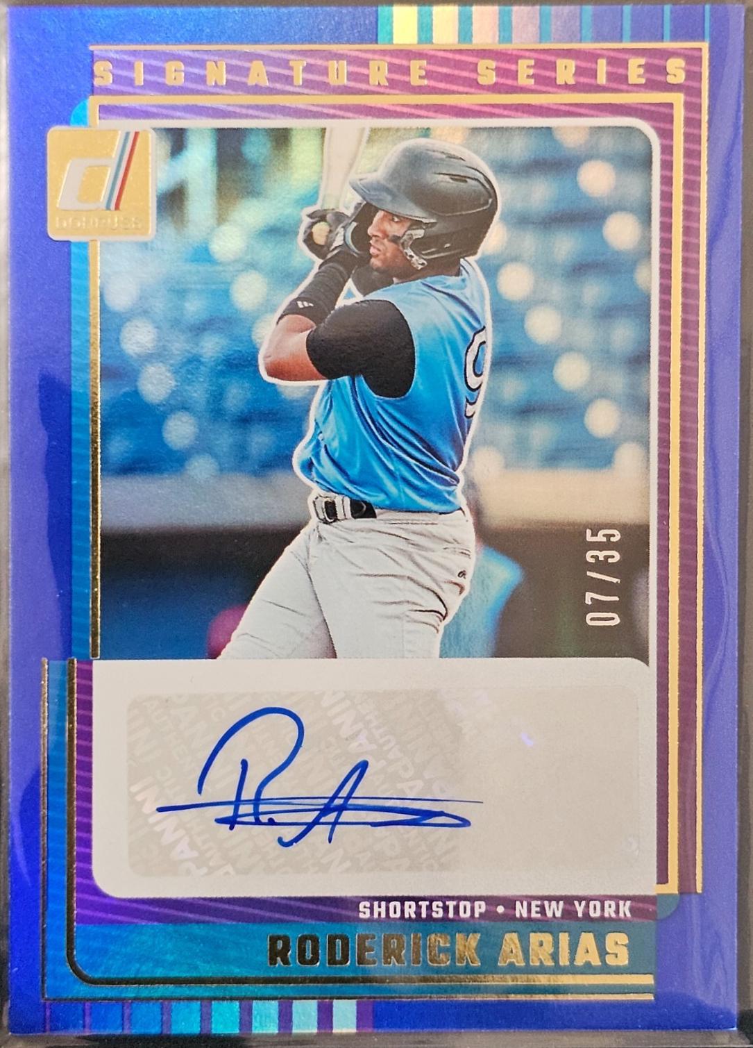 Roderick Arias [Blue] #SG-RAR