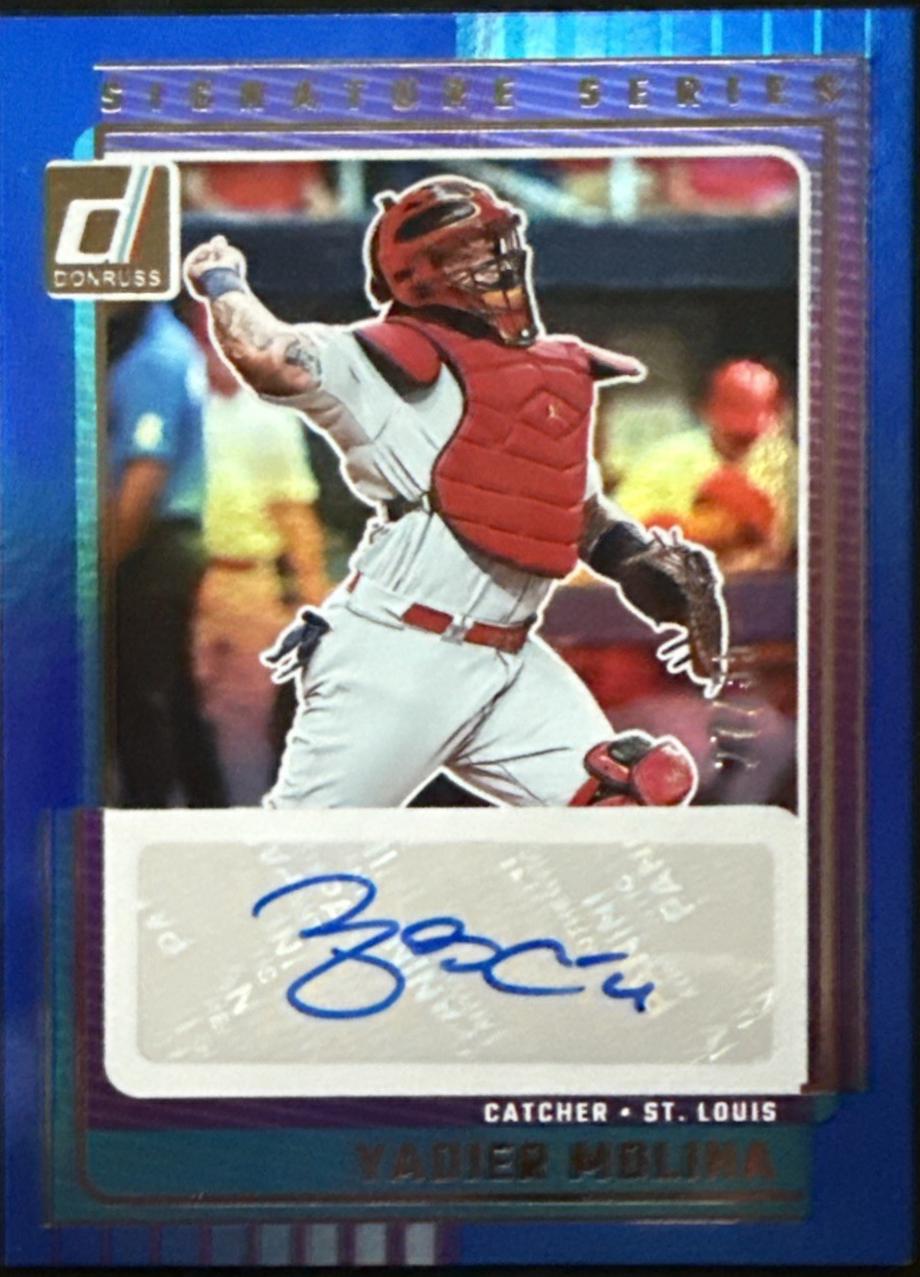 Yadier Molina [Blue] #SG-YML