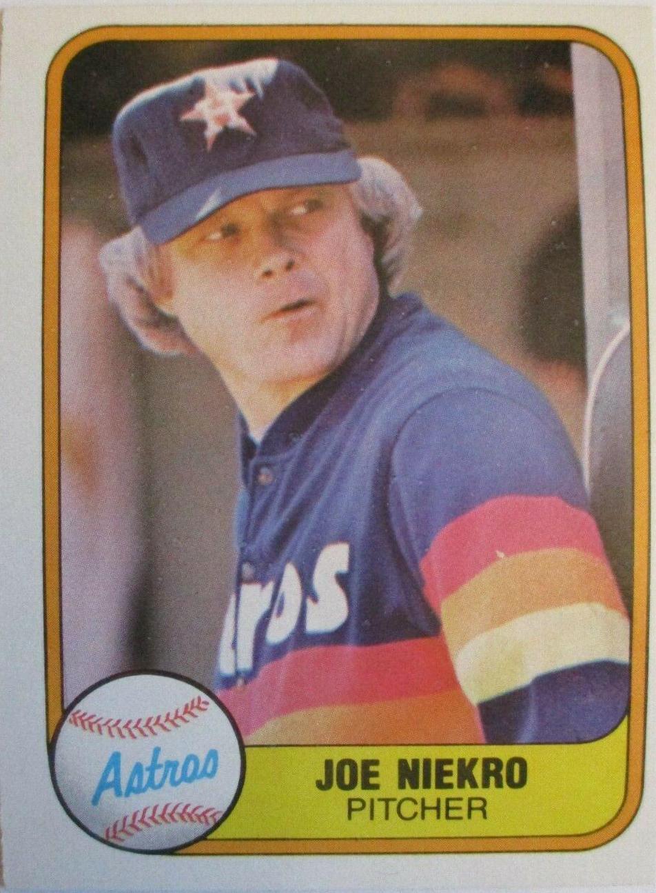 Joe Niekro #54