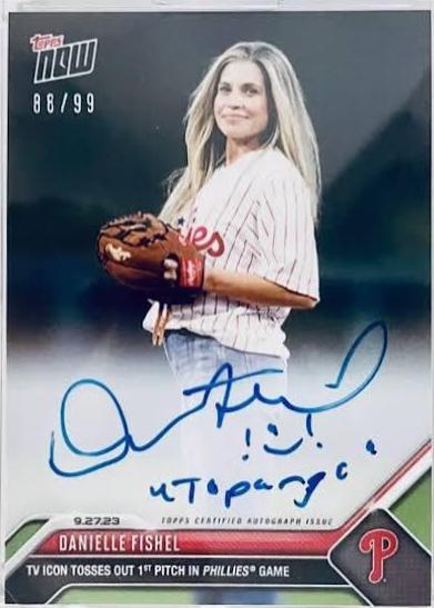 Danielle Fishel [Autograph] #931A