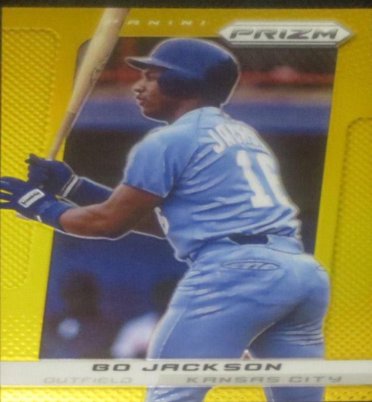 Bo Jackson [Gold Prizm] #198