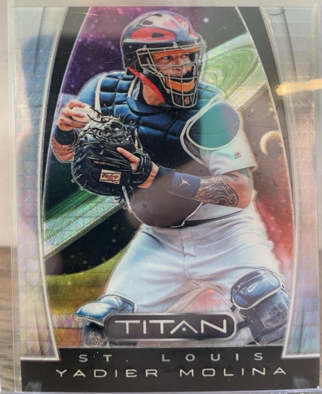 Yadier Molina [Hyper] #23