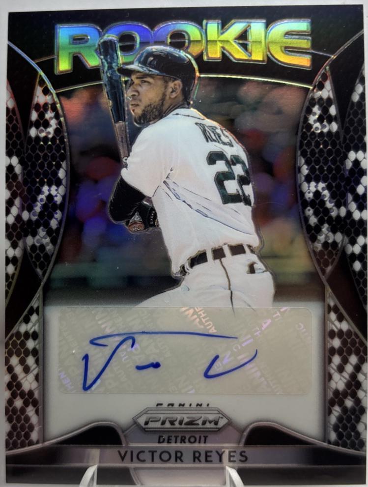 Victor Reyes [Snake Skin Prizm] #RA-VR