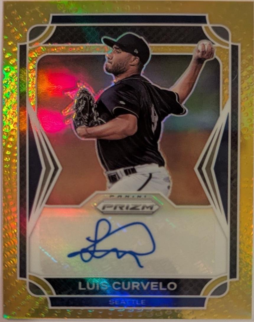Luis Curvelo [Gold Prizm] #9