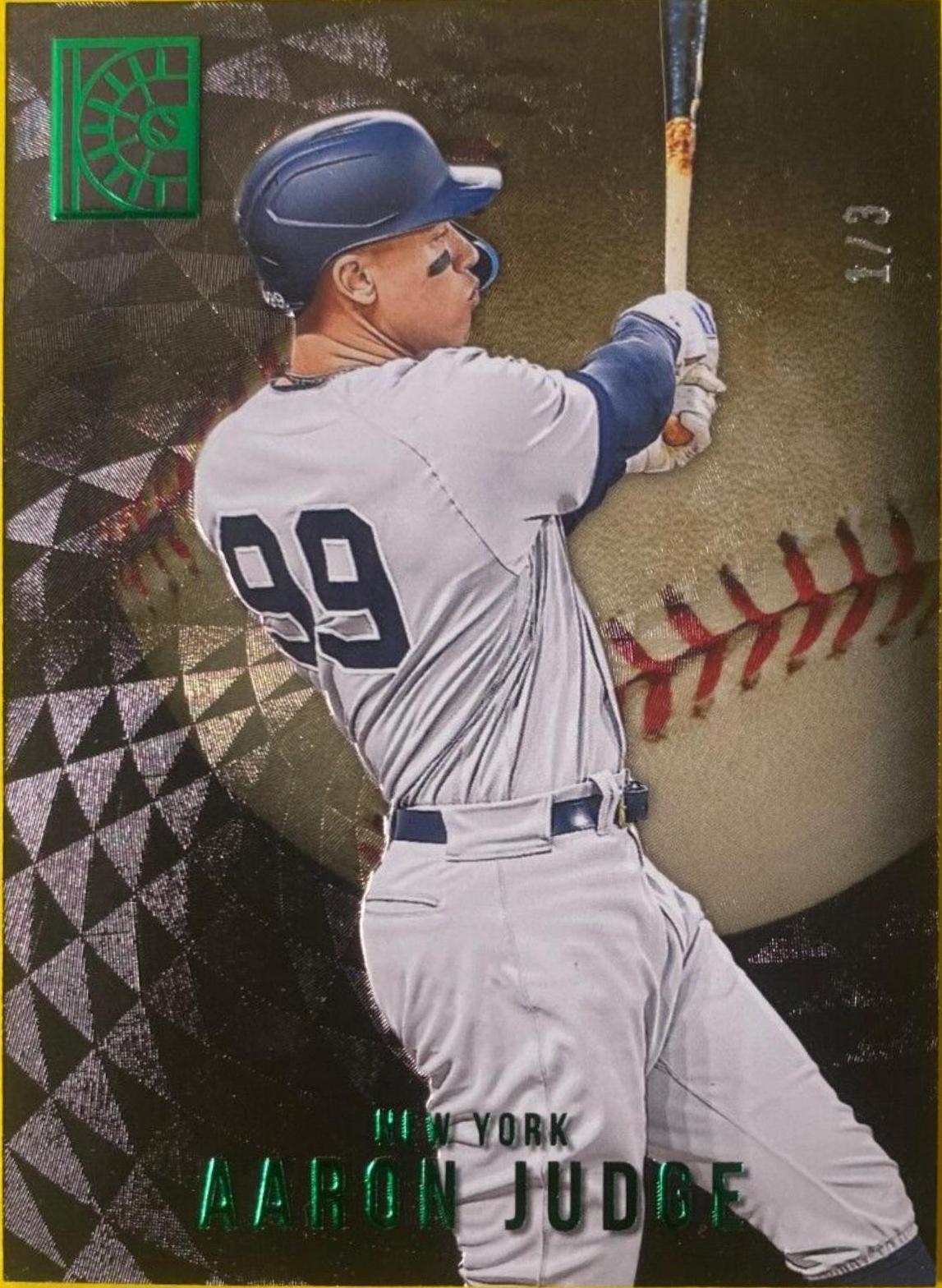 Aaron Judge [Emerald] #151