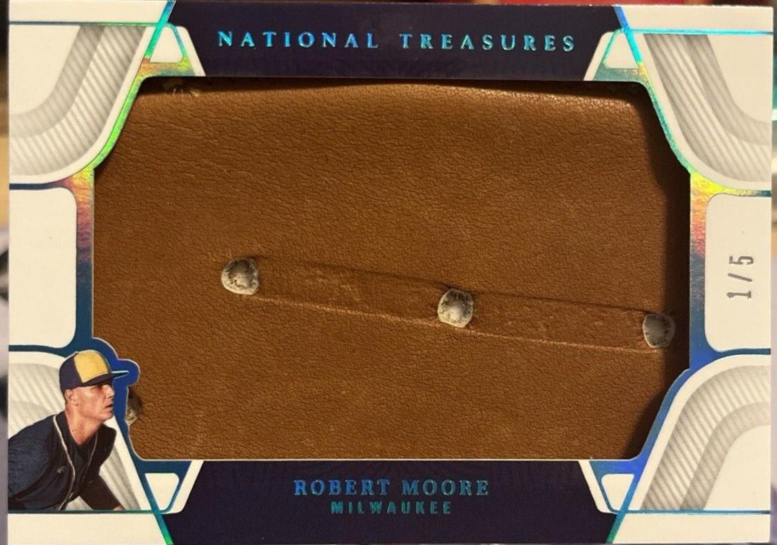 Robert Moore #15